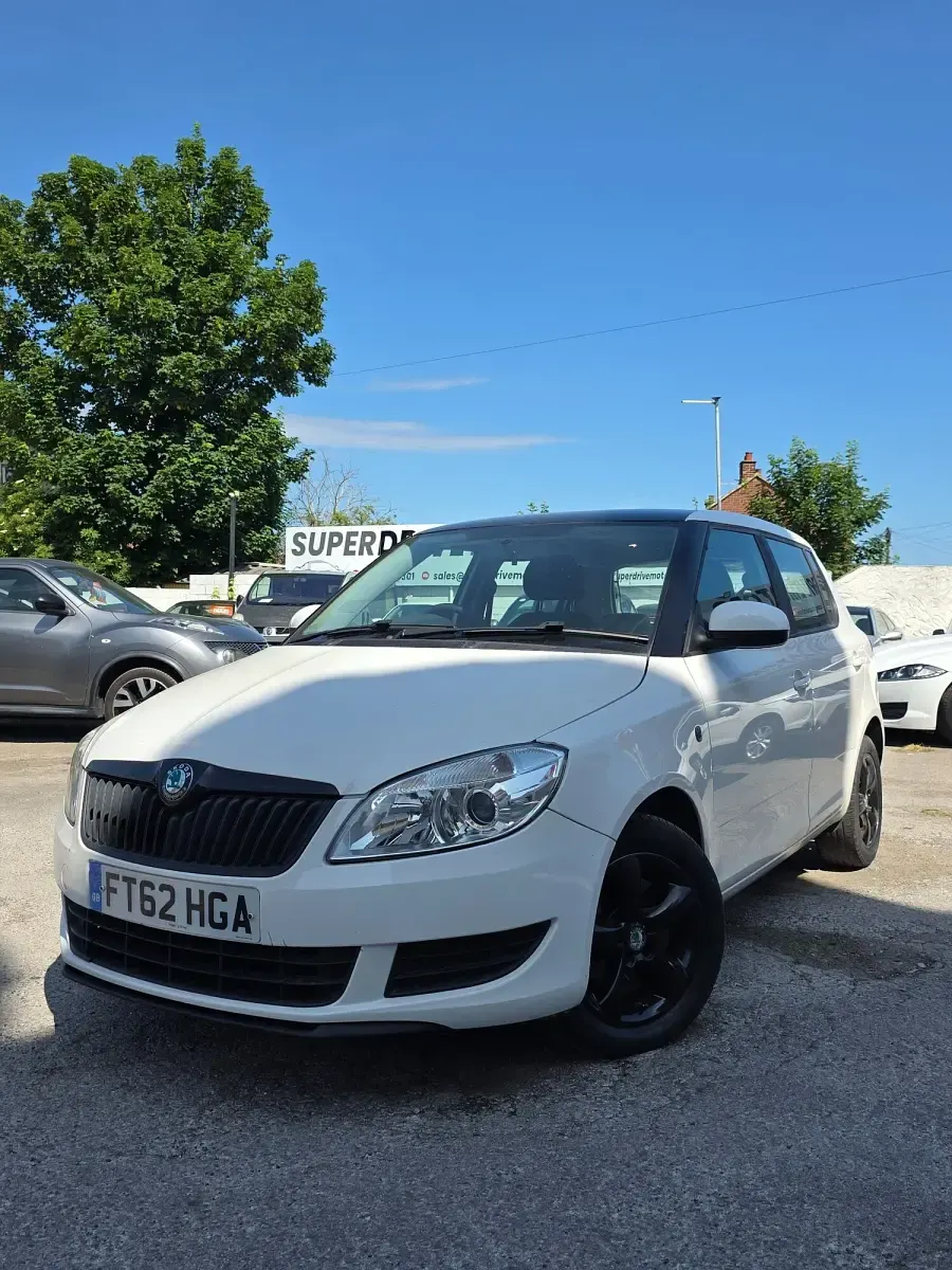 Used Skoda Fabia SE 2012 White Hatchback