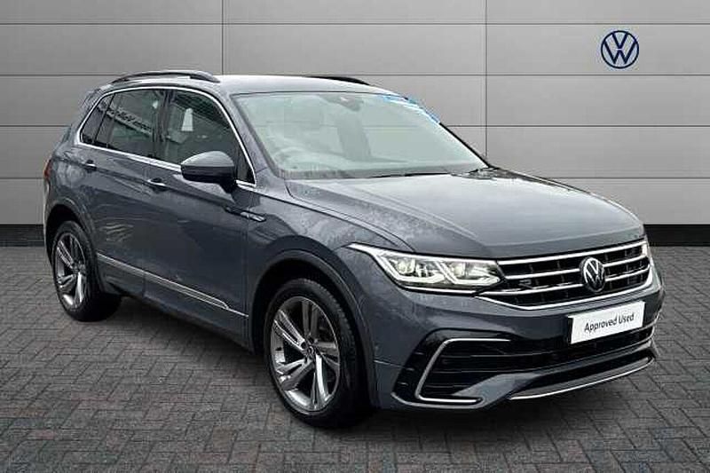 Grey Used 2023 VW Tiguan R-line Edition SUV | £27,590 (Fair price) - Image 1/4