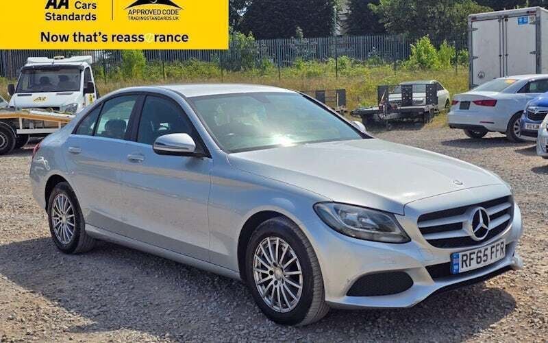 Used 2017 Mercedes C220 SE Sedan | £9,880 (Super price) - Image 1/4