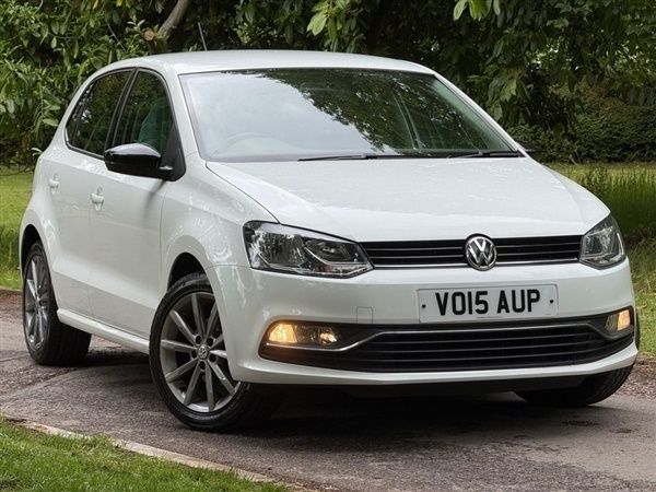 White Used 2015 VW Polo Design Hatchback | £7,995 (Fair price) - Image 1/1