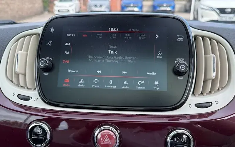 Used Fiat 500 Lounge 69 HP (50 kW) 2021 Red Hatchback