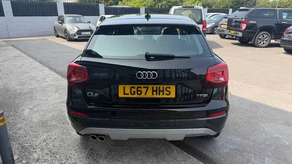 Used Audi Q2 Comfort 150 HP (110 kW) 2017 Black SUV