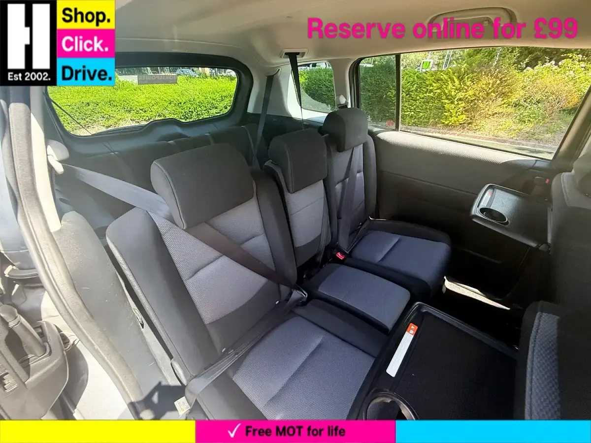 Used Mazda MPV Inclusive 144 HP (105 kW) 2006 Silver MPV
