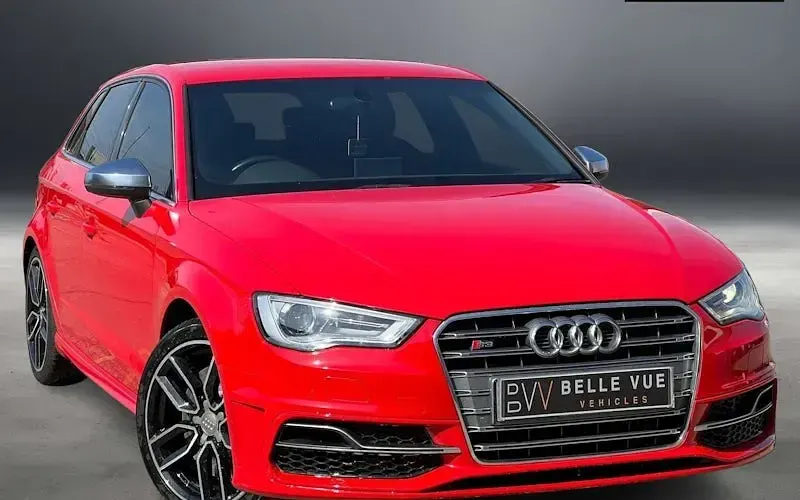 Begagnad Audi S3 Sportback Advanced 300 HK (220 kW) 2015 Halvkombi
