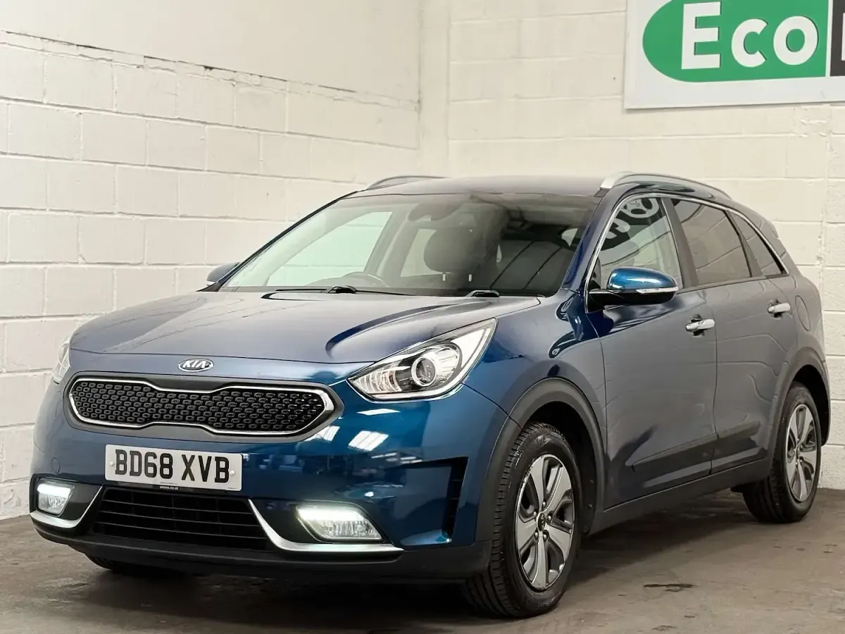 Used Kia Niro 141 HP (103 kW) 2018 Blue SUV