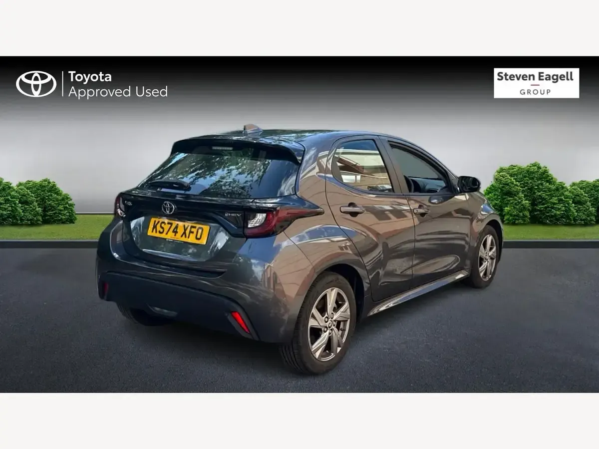 Used Toyota Yaris 116 HP (85 kW) 2024 Grey Hatchback
