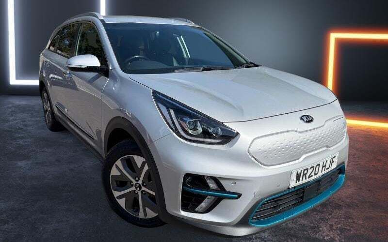 Silver Used 2020 Kia e-Niro 4 SUV | £15,490 (Good price) - Image 1/4