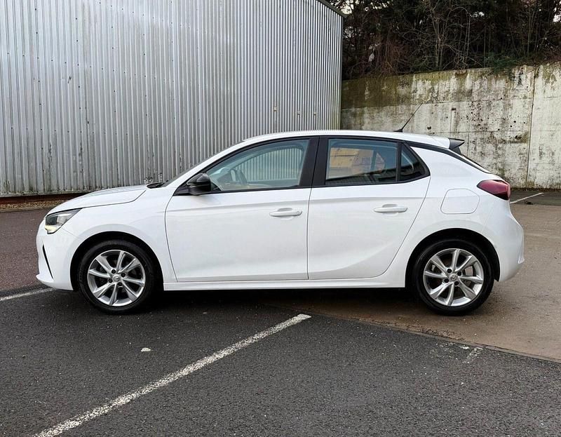 Used Vauxhall Corsa 75 HP (55 kW) 2020 White Hatchback