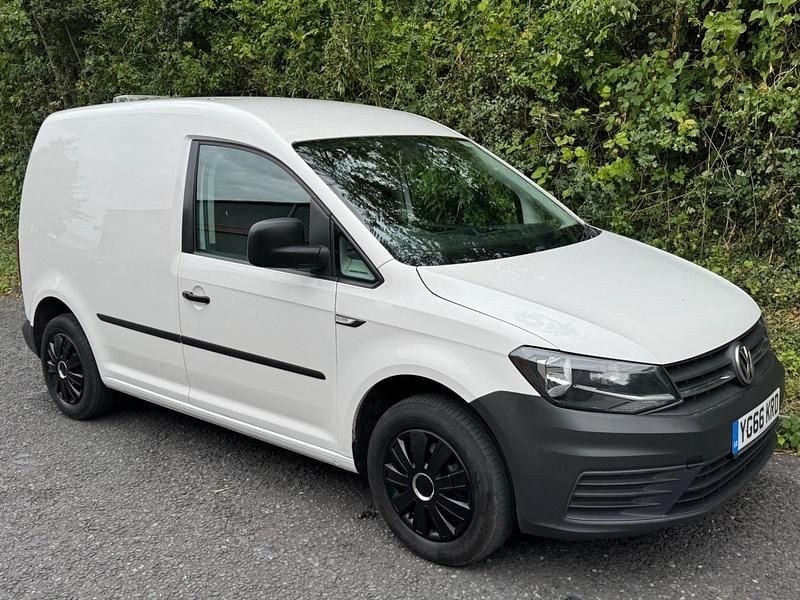 White Used 2016 VW Caddy Startline MPV | £5,990 (Good price) - Image 1/4