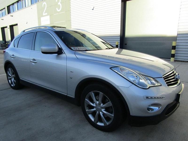 Used Infiniti QX50 325 HP (239 kW) 2016 SUV