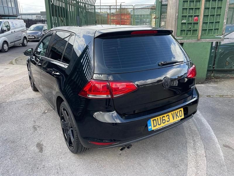 Begagnad VW Golf VII SE 2013 Svart Halvkombi