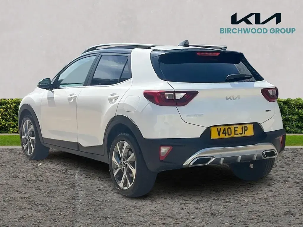 Used Kia Stonic GT-Line S 2023 White SUV