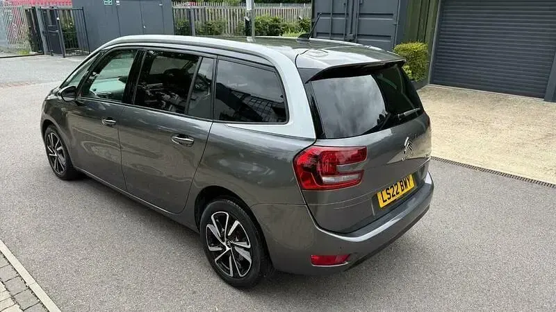 Used Citroën Grand C4 Picasso PureTech 130 HP (95 kW) 2022 Grey MPV