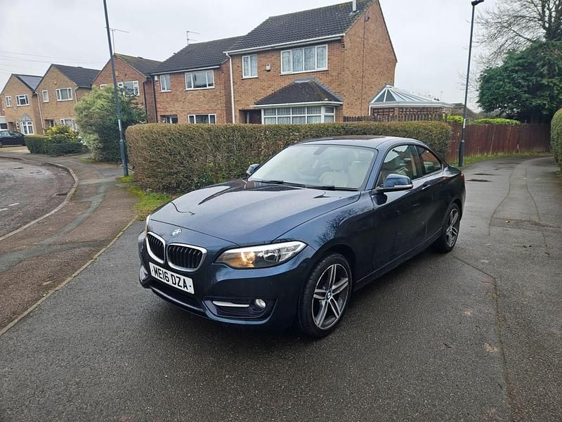 Used BMW 218 Sport Line 2016 Blue Coupe