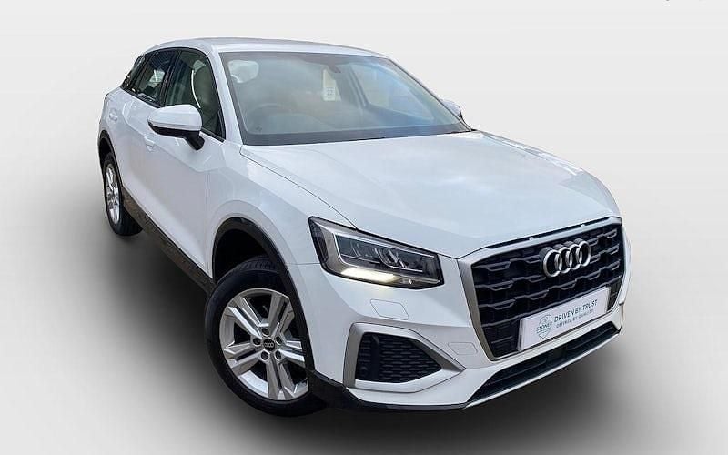 Usado Audi Q2 Sport 110 HP (80 kW) 2023 SUV