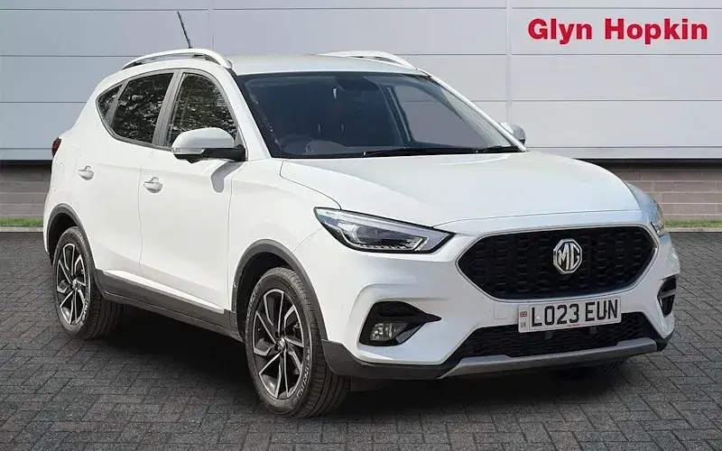Begagnad MG ZS Exclusive 111 HK (81 kW) 2023 SUV