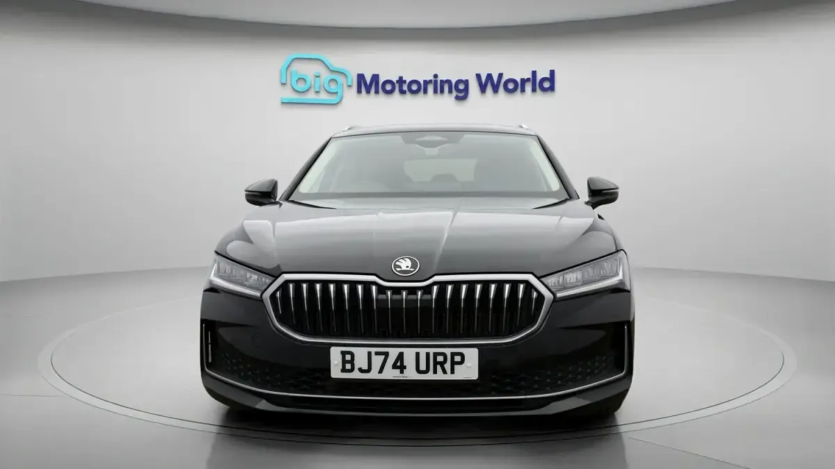 Used Skoda Superb SE Technology 2025 Black Estate