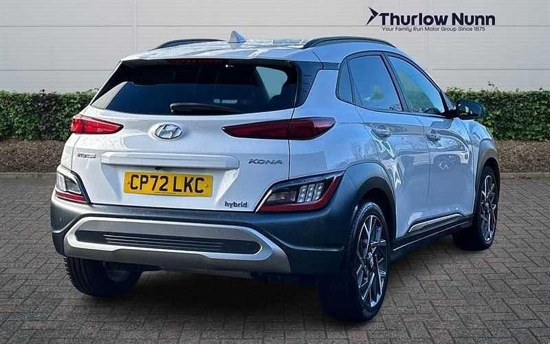 Used Hyundai Kona Ultimate 141 HP (103 kW) 2022 White SUV