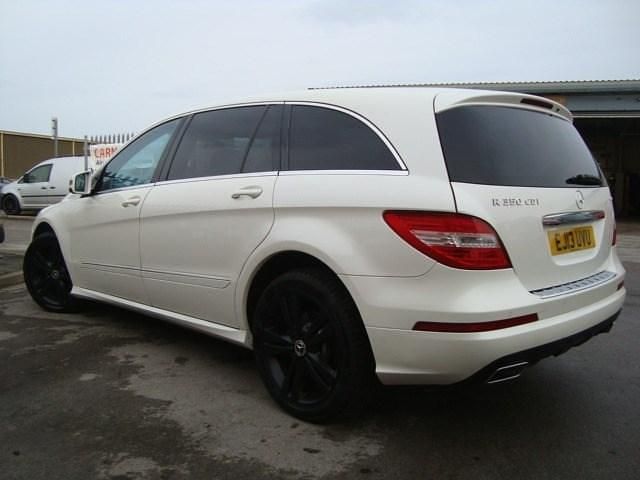 Used Mercedes R350 2013 White MPV
