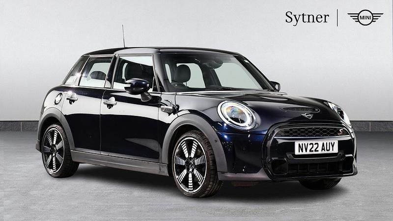 Used Mini Cooper S Exclusive 176 HP (129 kW) 2022 Black Hatchback