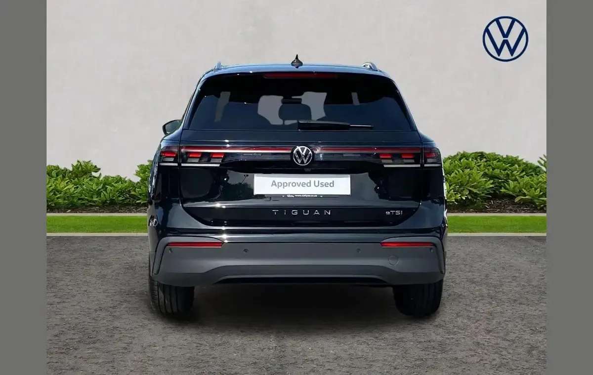 Used VW Tiguan Match 147 HP (108 kW) 2025 Black SUV