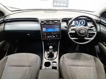 Used Hyundai Tucson SE 150 HP (110 kW) 2022 Silver SUV