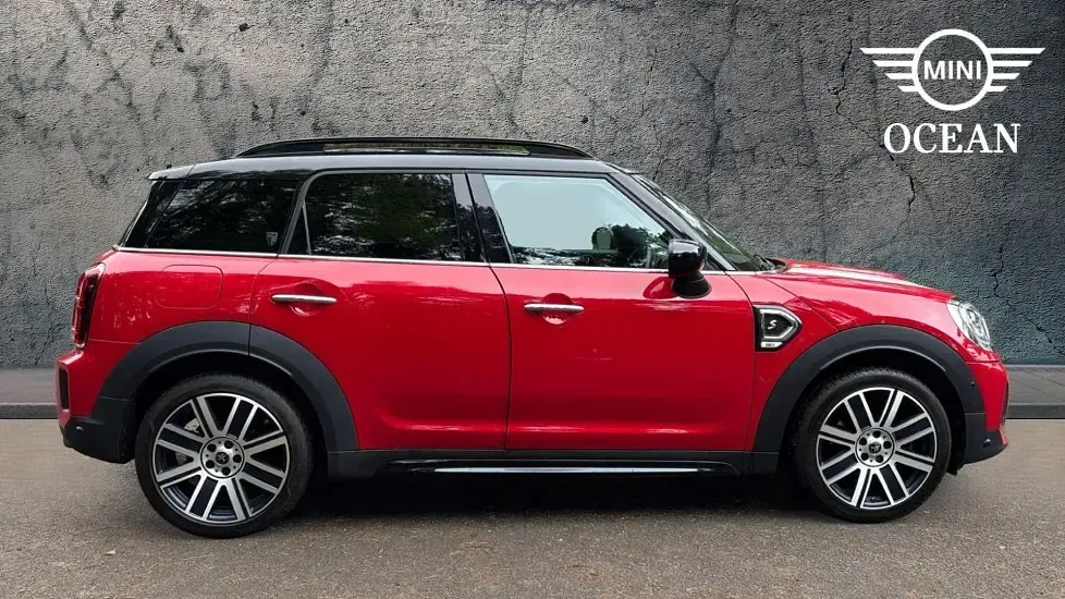 Usado Mini Cooper S Countryman Exclusive 176 CV (129 kW) 2023 Rojo SUV