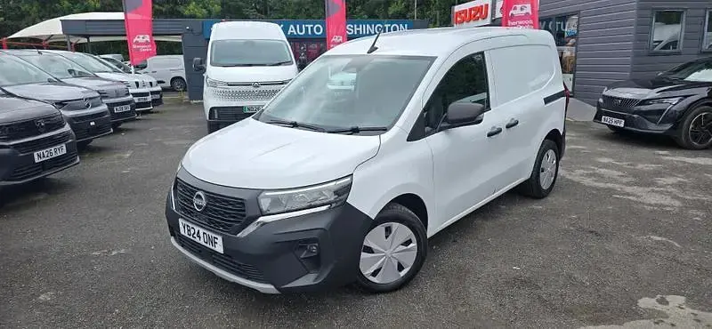 Used Nissan Townstar Acenta 130 HP (95 kW) 2024 White Van