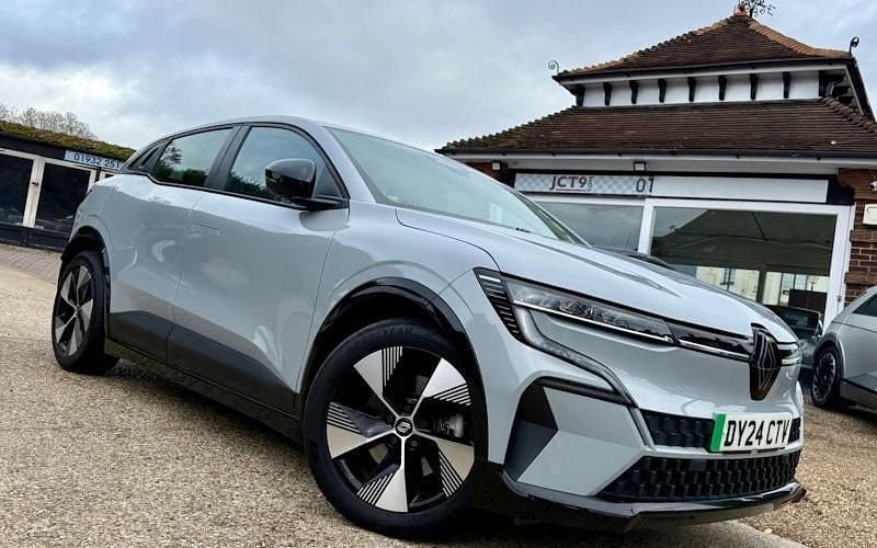 Used Renault Megane E-Tech Equilibre 160 kW (218 HP) 2023 Hatchback