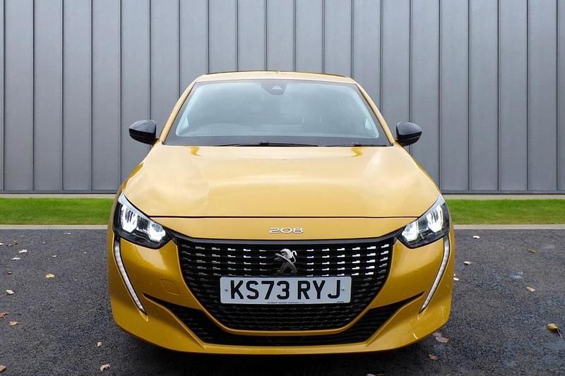 Yellow Used 2023 Peugeot 208 Allure+ Hatchback | £14,389 (Fair price) - Image 1/4