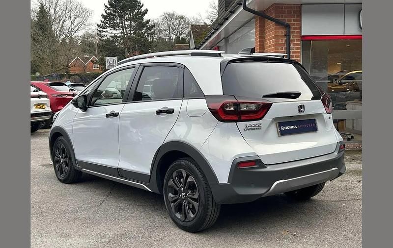 Used Honda Jazz Advance 122 HP (89 kW) 2025 Sunlight white Hatchback