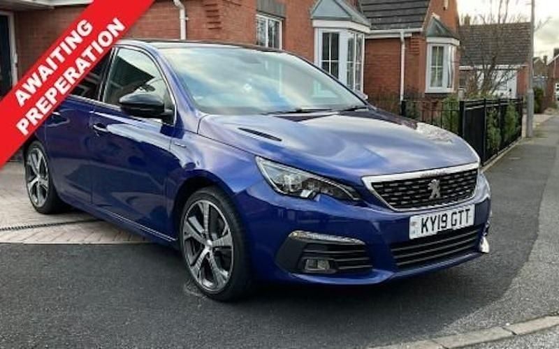 Used Peugeot 308 GT-line 131 HP (96 kW) 2020 Hatchback