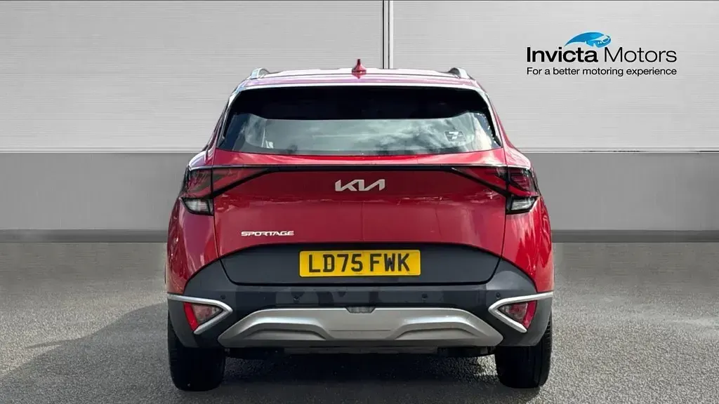 Used Kia Sportage 2025 Red SUV
