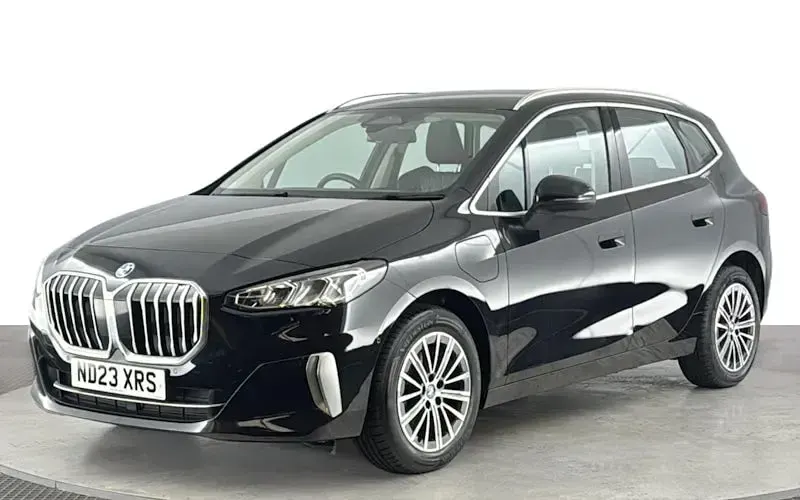 Used BMW 225 Active Tourer Luxury Line 245 HP (180 kW) 2023 MPV