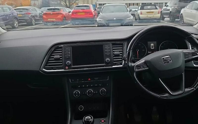 Used Seat Ateca SE 116 HP (85 kW) 2018 White SUV