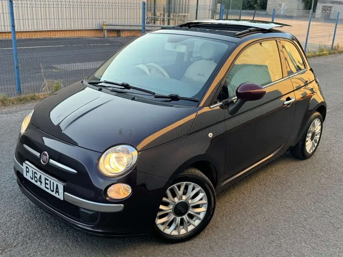 Used Fiat 500 Lounge 69 HP (50 kW) 2014 Mauve/purple Hatchback