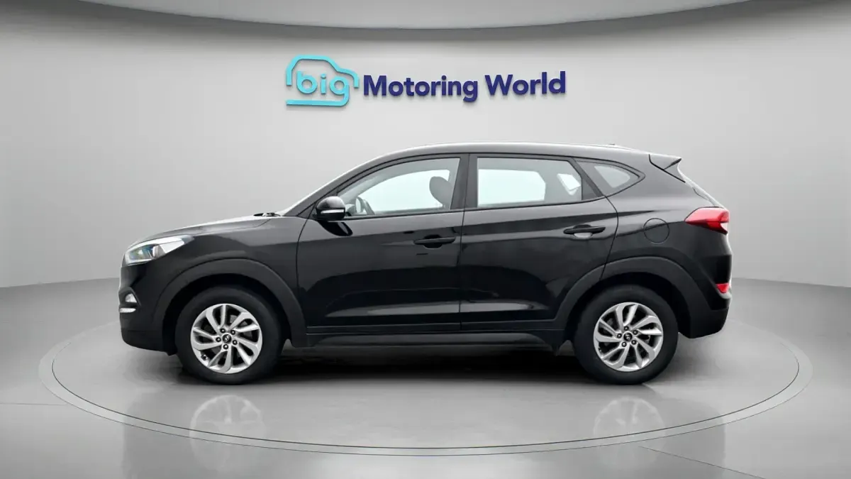 Used Hyundai Tucson SE 177 HP (130 kW) 2018 Black SUV