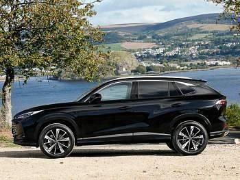 Used MG HS Trophy 169 HP (124 kW) 2025 Black SUV