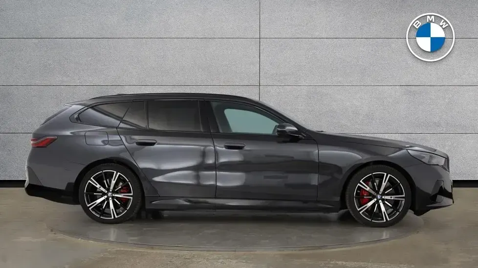 Used BMW i5 M Sport 246 kW (335 HP) 2026 Grey Estate