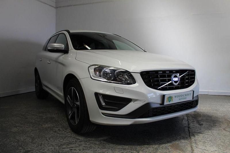 White Used 2015 Volvo XC60 R-Design SUV | £12,495 (Fair price) - Image 1/2