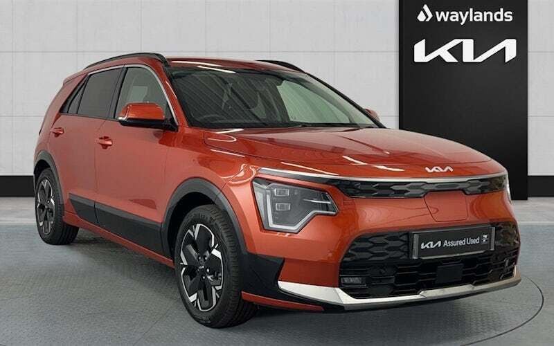 Used 2025 Kia e-Niro 3 SUV | £22,498 (Fair price) - Image 1/4