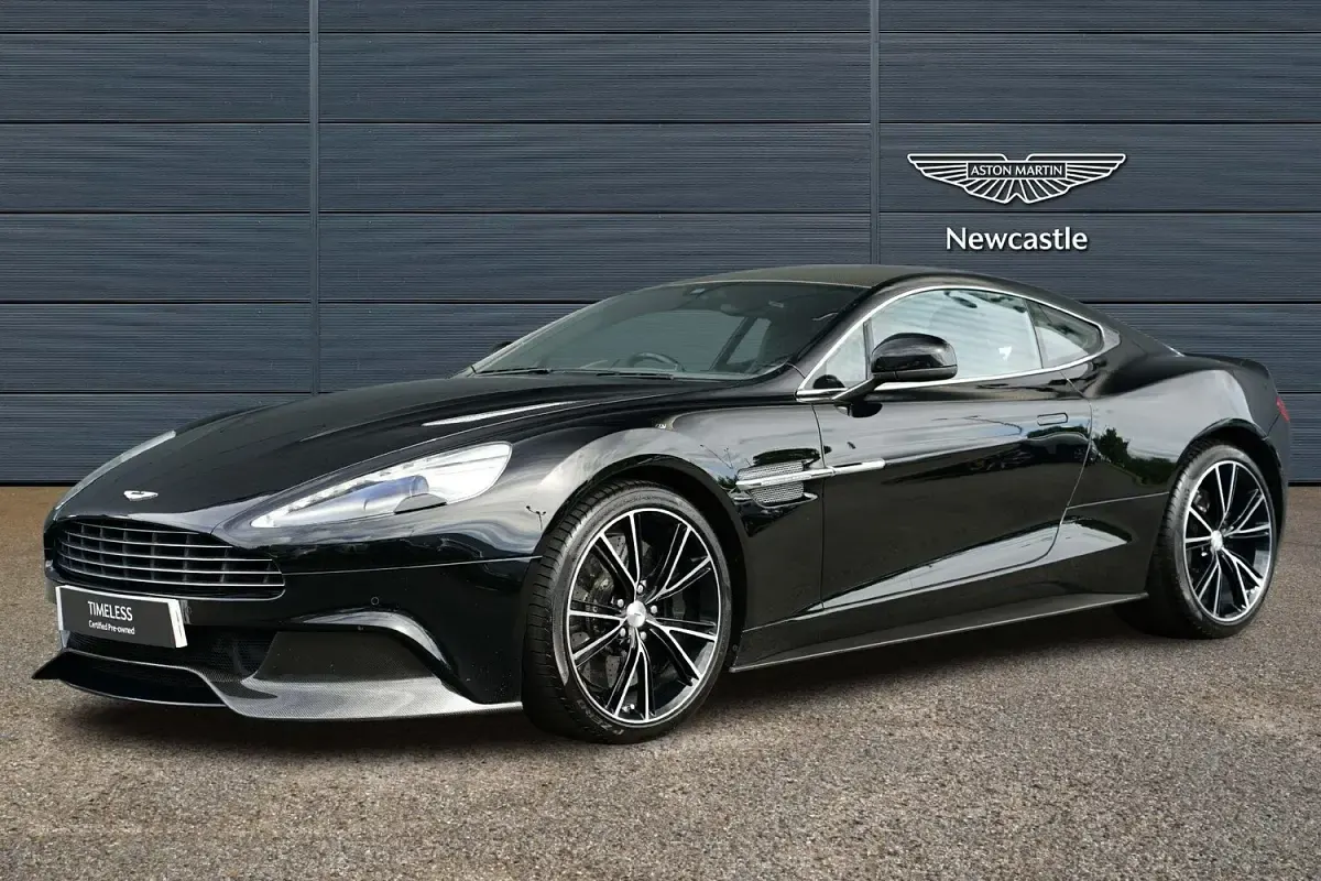 Used Aston Martin Vanquish 565 HP (415 kW) 2014 Black Coupe
