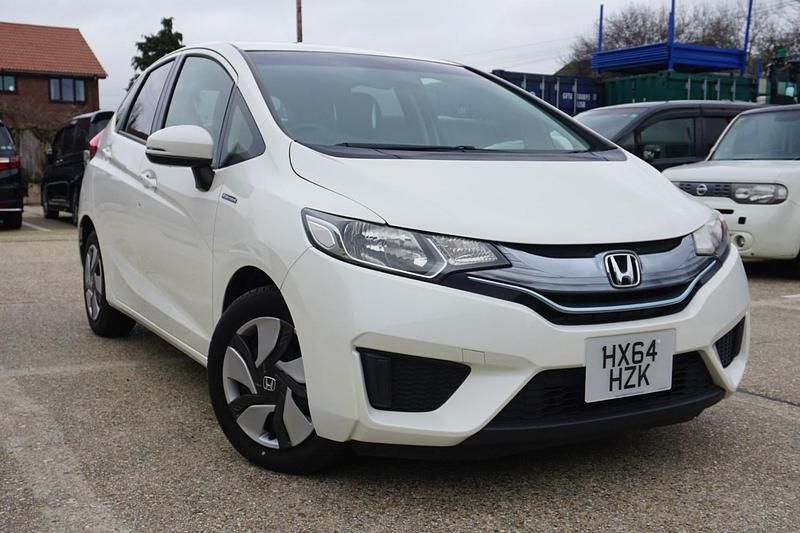 Used Honda Fit Hybrid 2026 White Hatchback