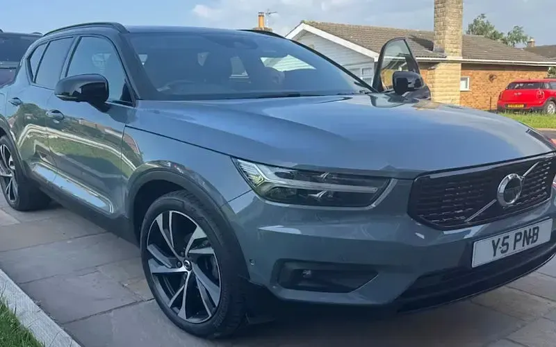 Used Volvo XC40 R-Design Pro 150 HP (110 kW) 2020 SUV