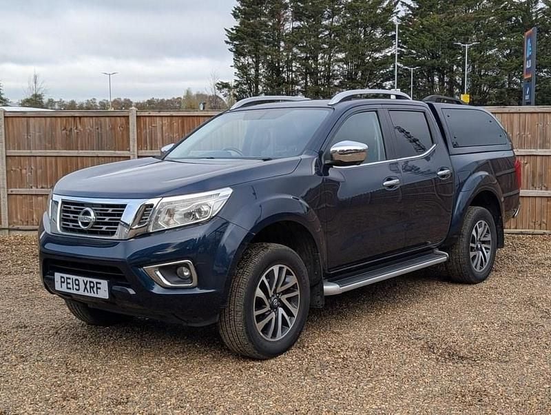 Blue Used 2019 Nissan Navara Tekna Pickup | £15,900 (Super price) - Image 1/4