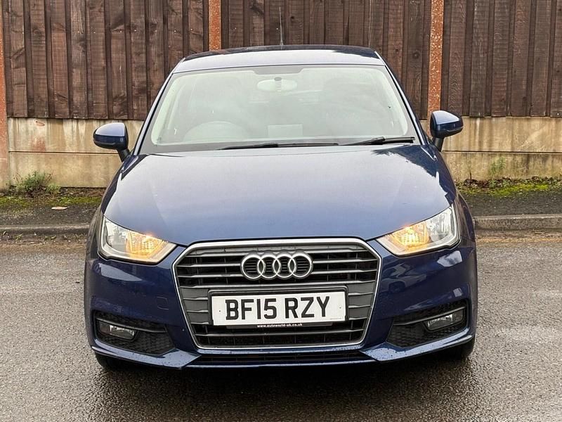 Used Audi A1 Sportback Sport 116 HP (85 kW) 2015 Blue Hatchback