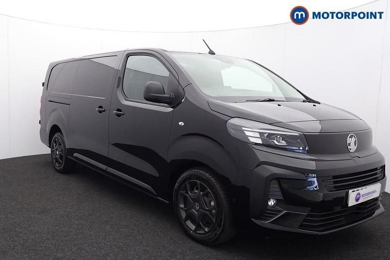 Black New 2025 Vauxhall Vivaro Van | £21,999 (Fair price) - Image 1/4