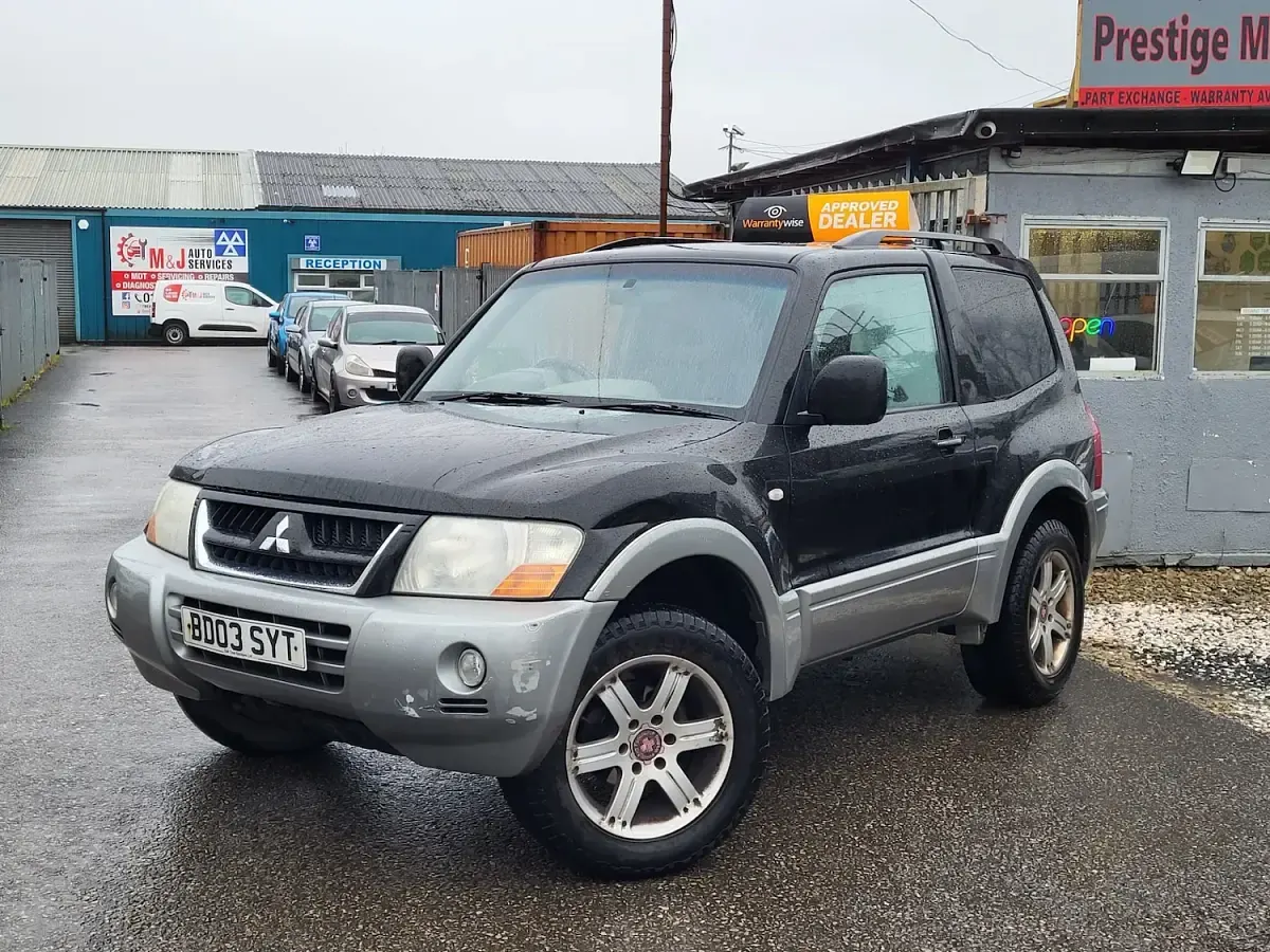 Used Mitsubishi Shogun Top 2003 Black/silver SUV