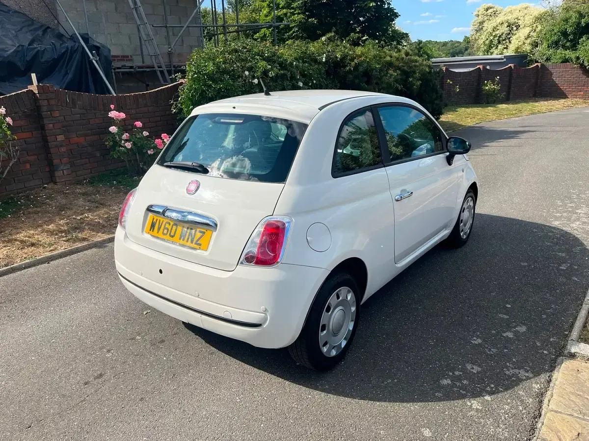 Used Fiat 500 Pop 69 HP (50 kW) 2010 White Hatchback