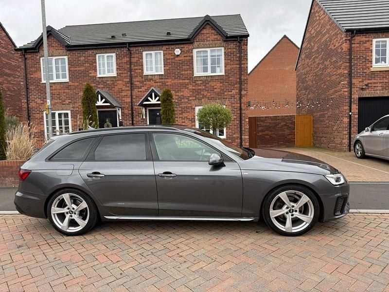 Used Audi A4 S-Line 150 HP (110 kW) 2020 Grey Estate